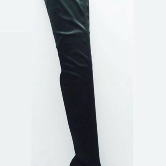 Lycra Pull On Over the Knee Heeled Boot - Picture 2 of 3